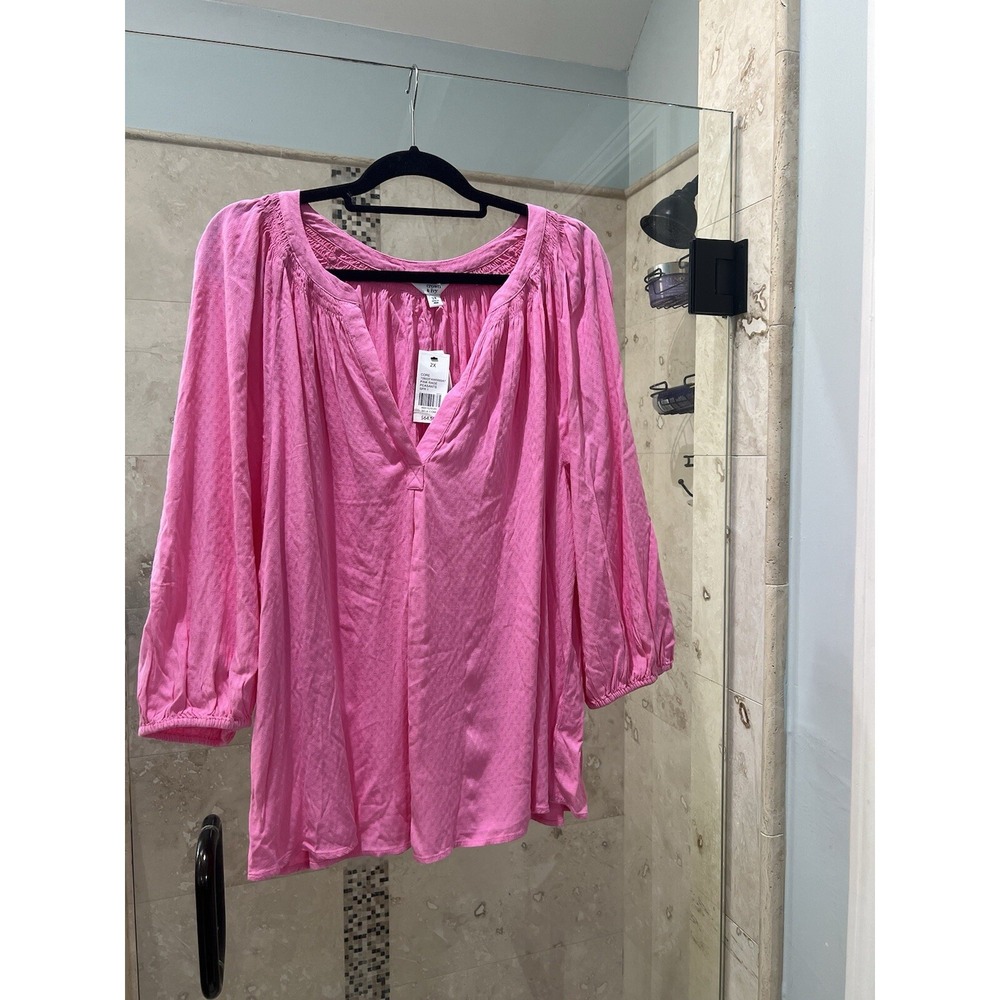 Crown & Ivy Womens 2X 3/4 Balloon Sleeve V-Neck Blouse Pink Textured NWT